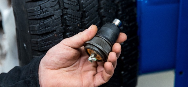 Symptoms of Bad Ball Joints | MOOG Parts