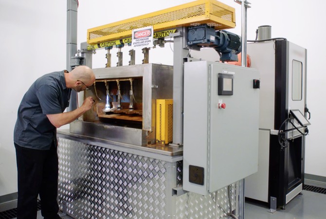 technician-running-dust-boot-test technician-running-dust-boot-test