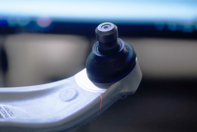 control-arm-with-dust-boot control-arm-with-dust-boot