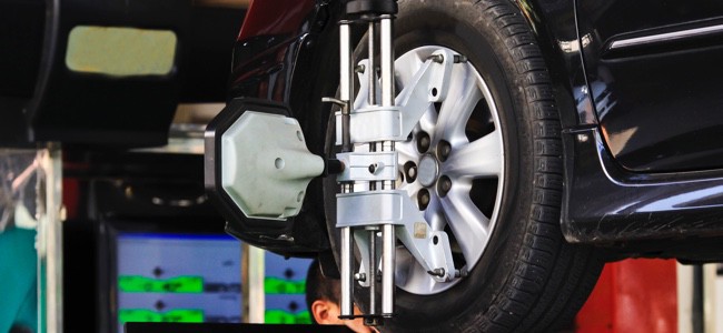 car-on-alignment-machine Car on alignment machine