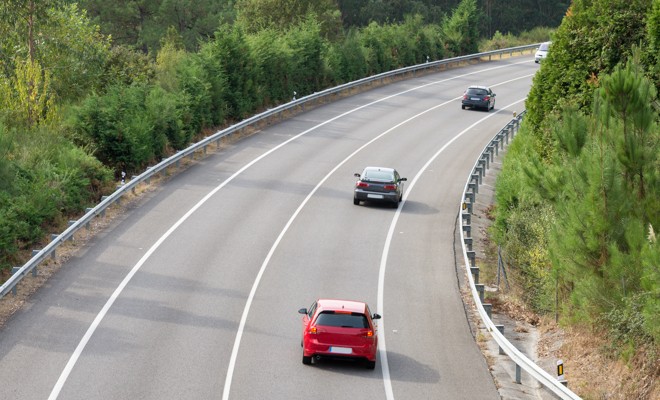 cars-on-highway